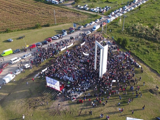 MEMORIAL 3.JPG